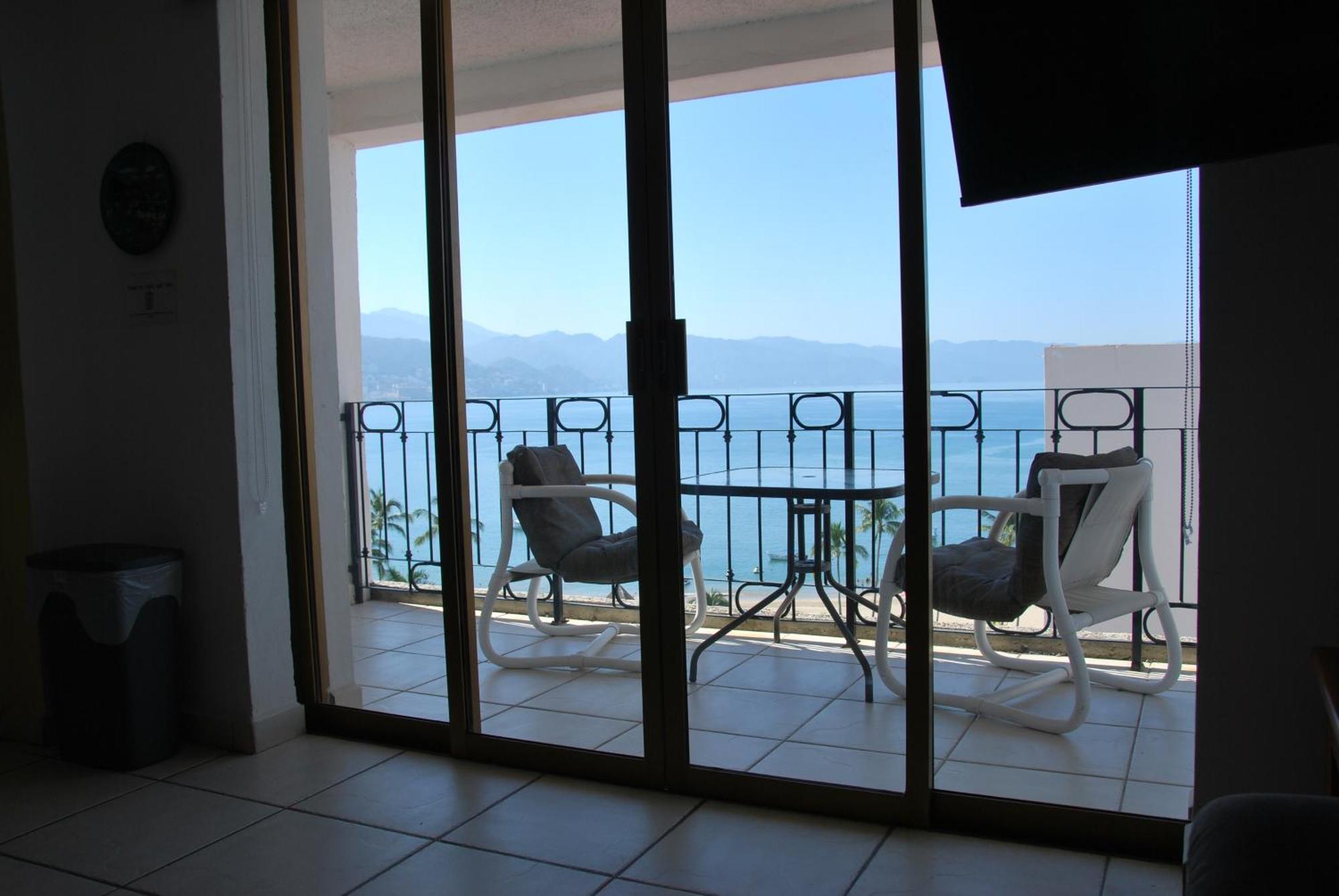 Beachfront View Condo Beside La Isla Mall Puerto Vallarta Exteriör bild